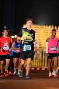 BIB: 42250, 42050, 40482
                            <button type="button" onclick="openModal(21089978)" class="btn btn-primary btn-sm float-right btn-popup" data-toggle="modal" data-target=".modal-high-quality">
                        <i class="fas fa-shopping-cart"></i> Add to Cart
                    </button>
                                            <button type="button" onclick="isThisMe(21089978, true)" class="btn btn-success btn-sm float-right btn-popup btn-isme hidden" data-toggle="tooltip" data-placement="bottom" title="นี่คือรูปของคุณใช่ไหม คลิกที่นี่เพื่อเอาเข้าอัลบั้ม">
                        <i class="fas fa-plus"></i> Add to album
                    </button>
                    <button type="button" onclick="isThisMe(21089978, false)" class="btn btn-warning btn-sm float-right btn-popup btn-isnotme hidden">
                        <i class="fas fa-ban"></i> Remove from album
                    </button>